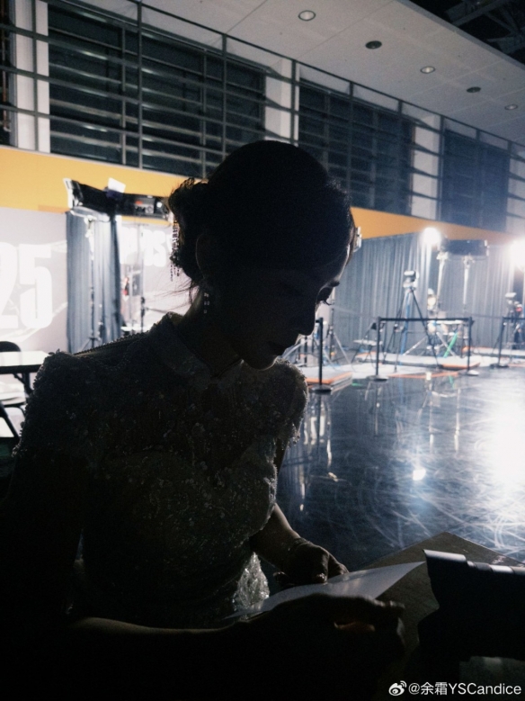 Mouz 晋级 2025 年 BLAST Open 春季总决赛，击败 Eternal Fire 。